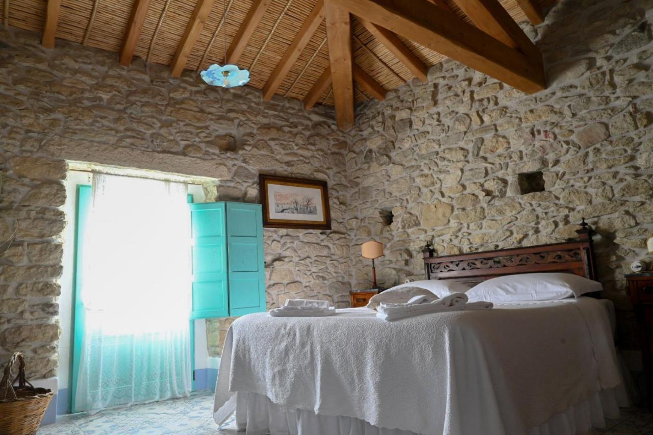 Cortis Antigas Bed & Breakfast Gesturi Bagian luar foto