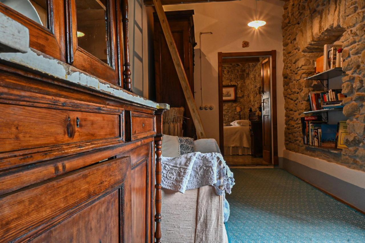 Cortis Antigas Bed & Breakfast Gesturi Bagian luar foto